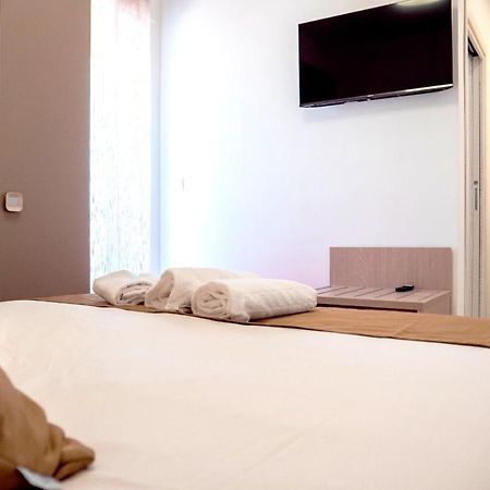 B&B A Un Passo Dal Mare Торре-Канне Экстерьер фото