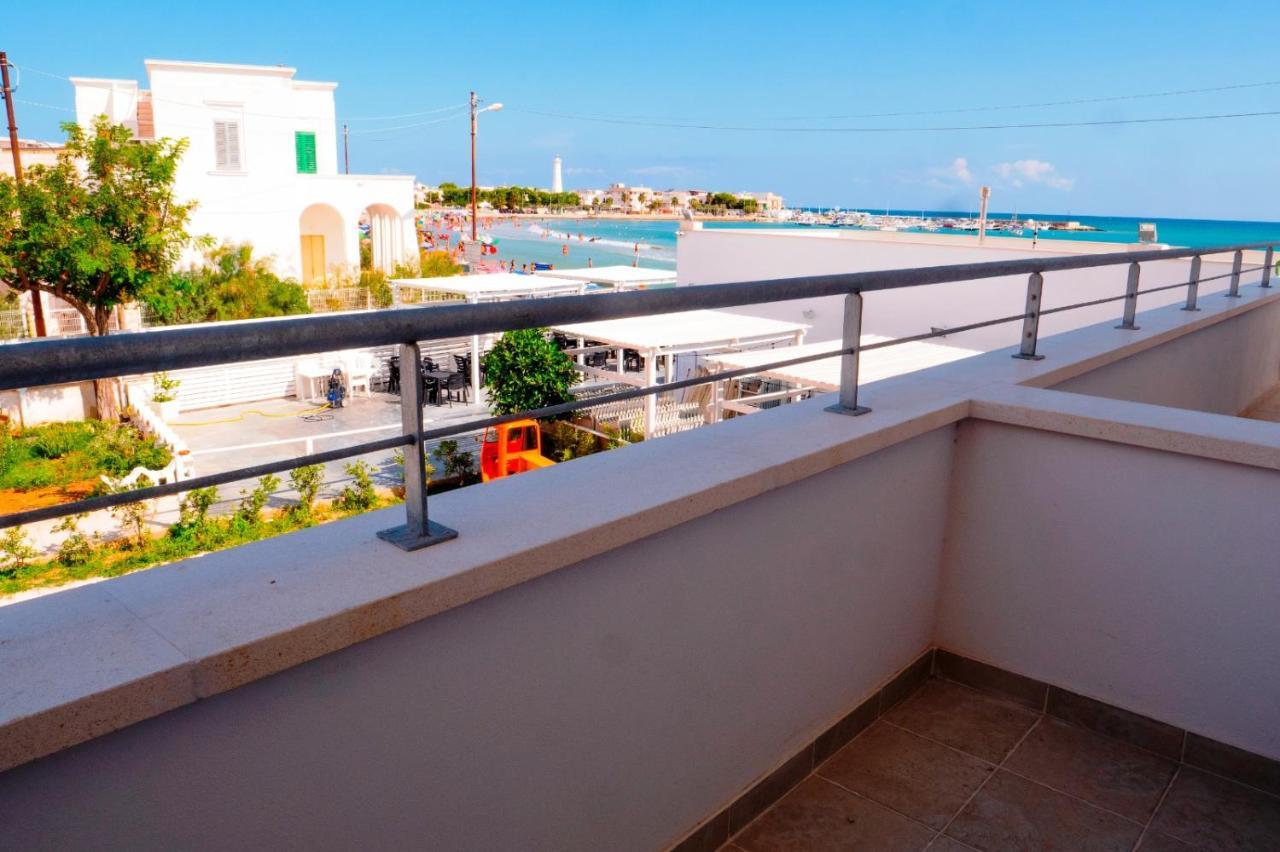 B&B A Un Passo Dal Mare Торре-Канне Экстерьер фото
