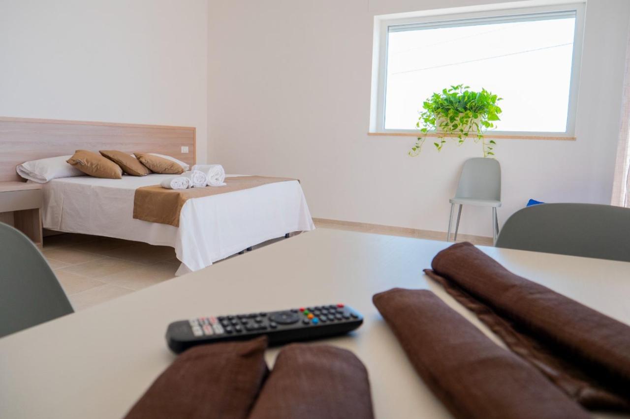 B&B A Un Passo Dal Mare Торре-Канне Экстерьер фото